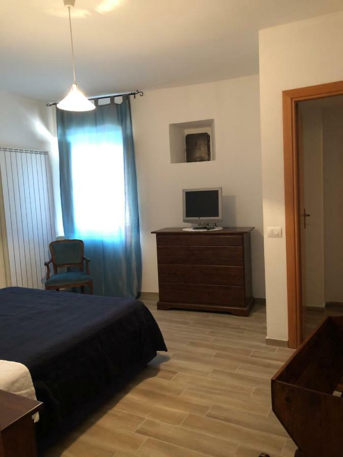 Il Minotauro B&B A 5 Minuti Da Popoli Vittorito Exteriör bild